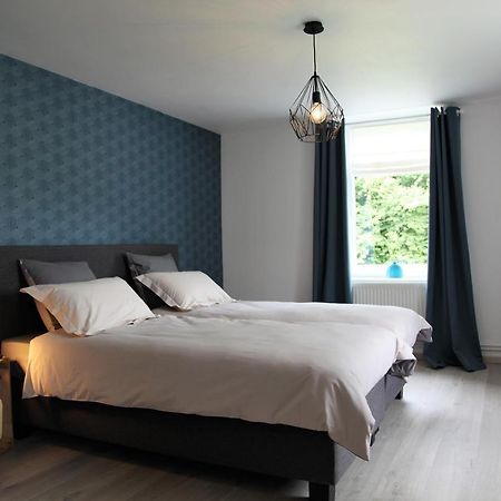 Les Lucioles Bed & Breakfast Франкоршан Екстериор снимка